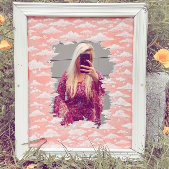 ☁️Meet Your Seller☁️ - Picture 1 of 4